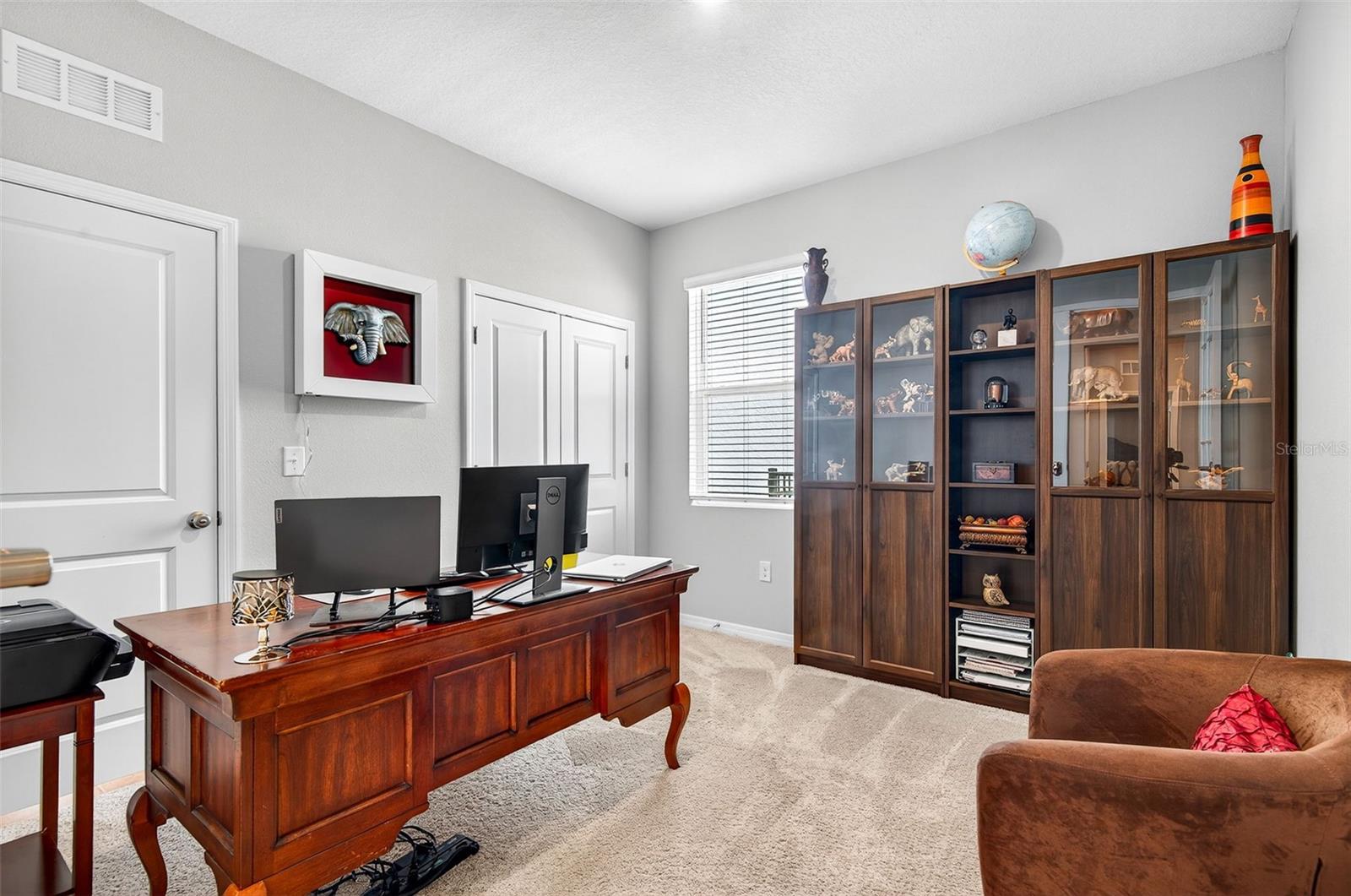 Listing photo id 4 for 8382 Bower Bass Circle