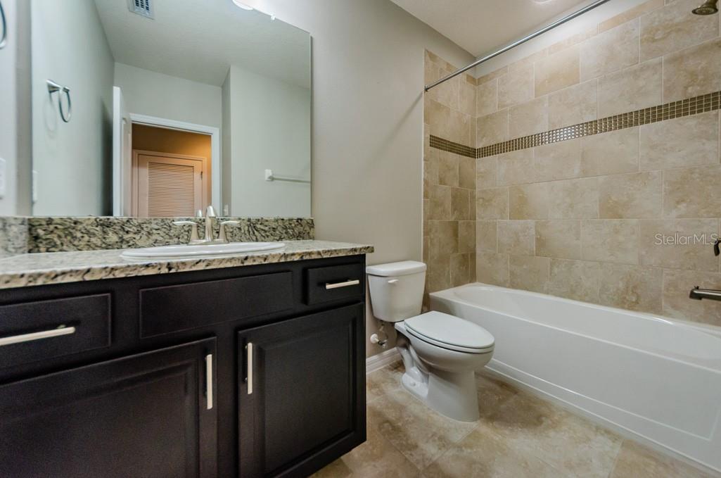 Image 16 of 21 For 558 53rd Avenue N