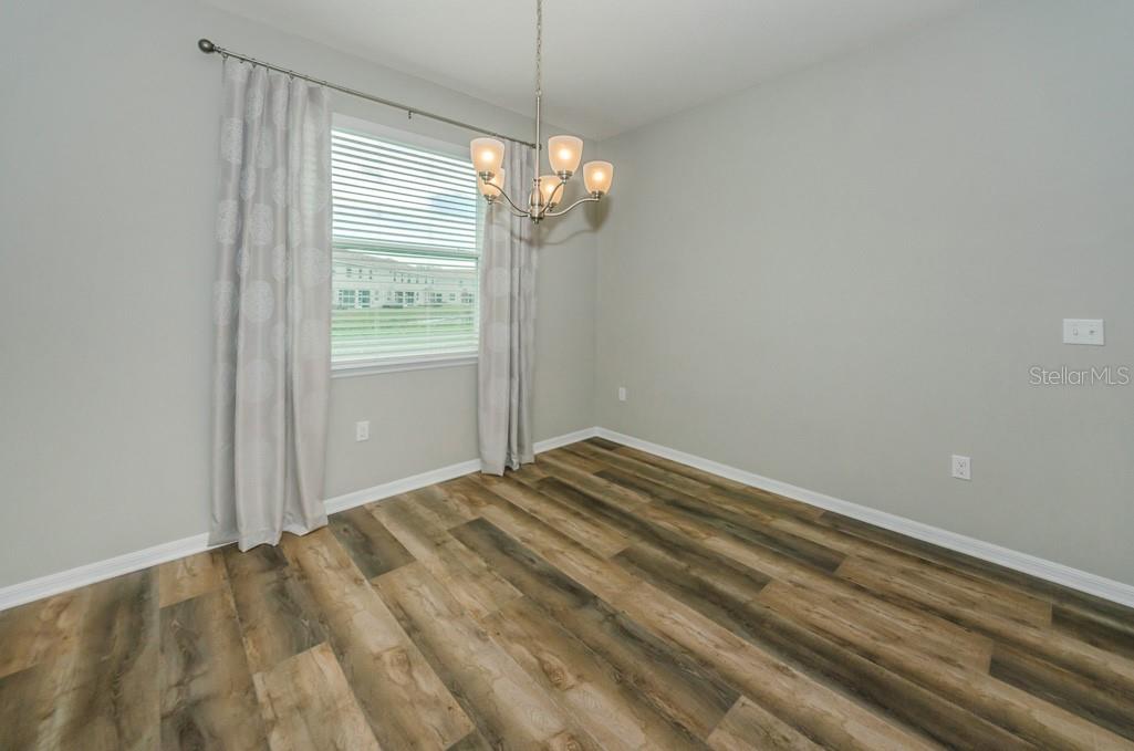 Image 8 of 21 For 558 53rd Avenue N