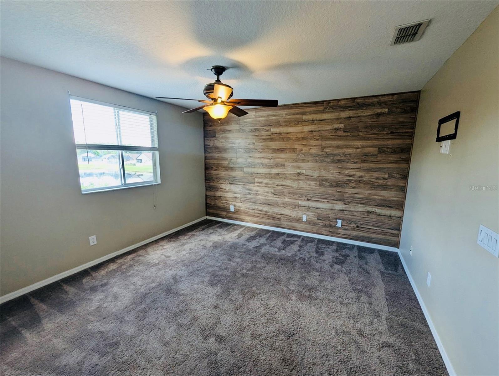 Image 24 of 30 For 31141 Harthorn Court