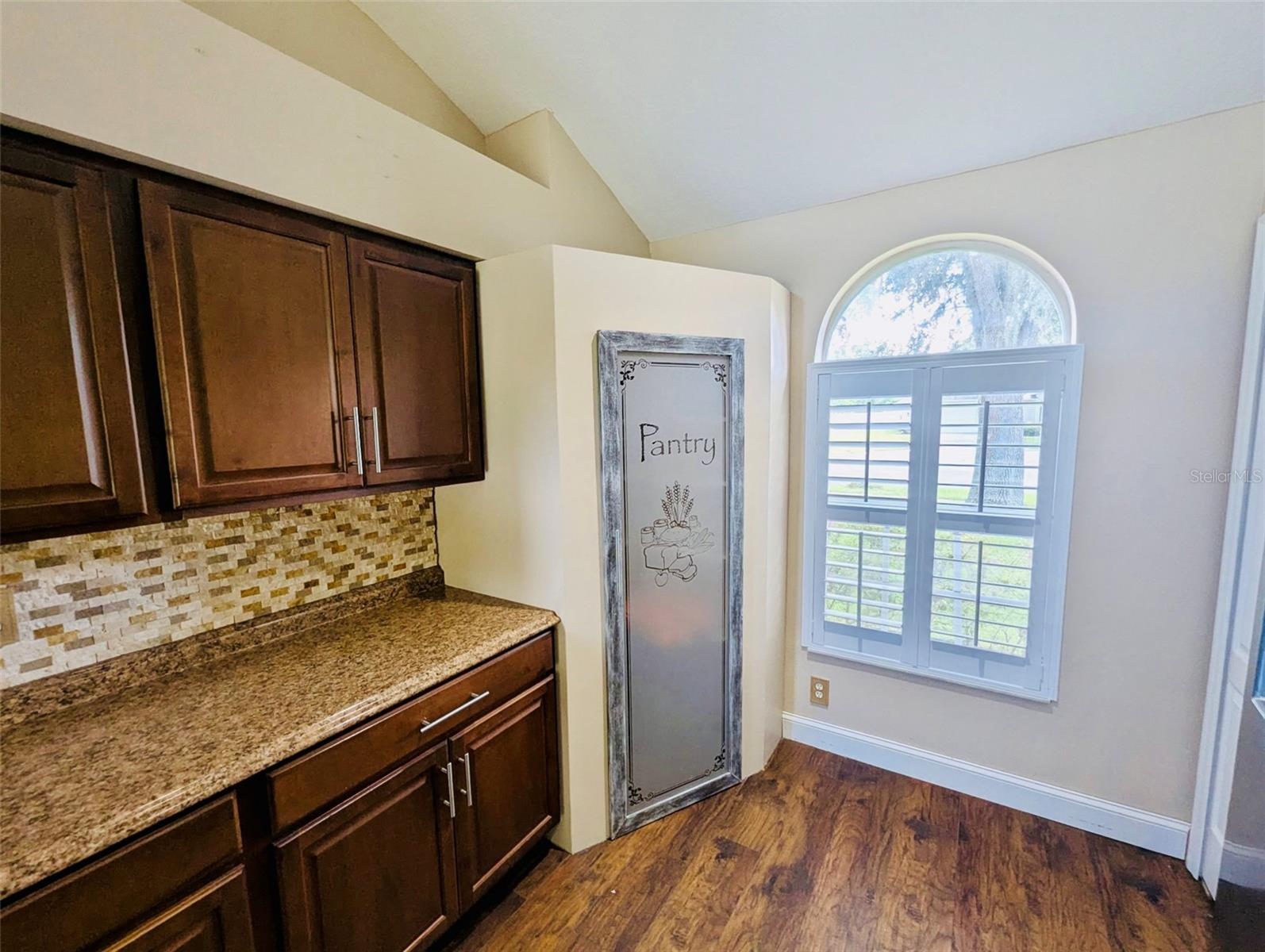 Image 5 of 30 For 31141 Harthorn Court