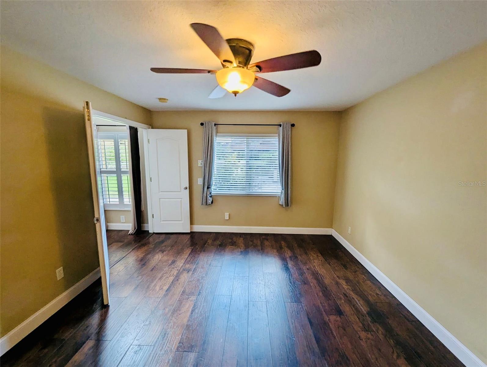 Image 9 of 30 For 31141 Harthorn Court