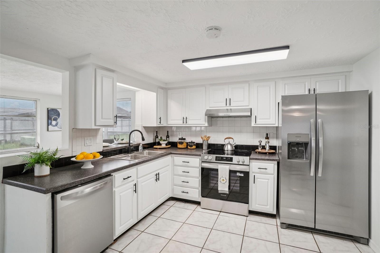 Image 18 of 33 For 3524 Cincinnati Drive