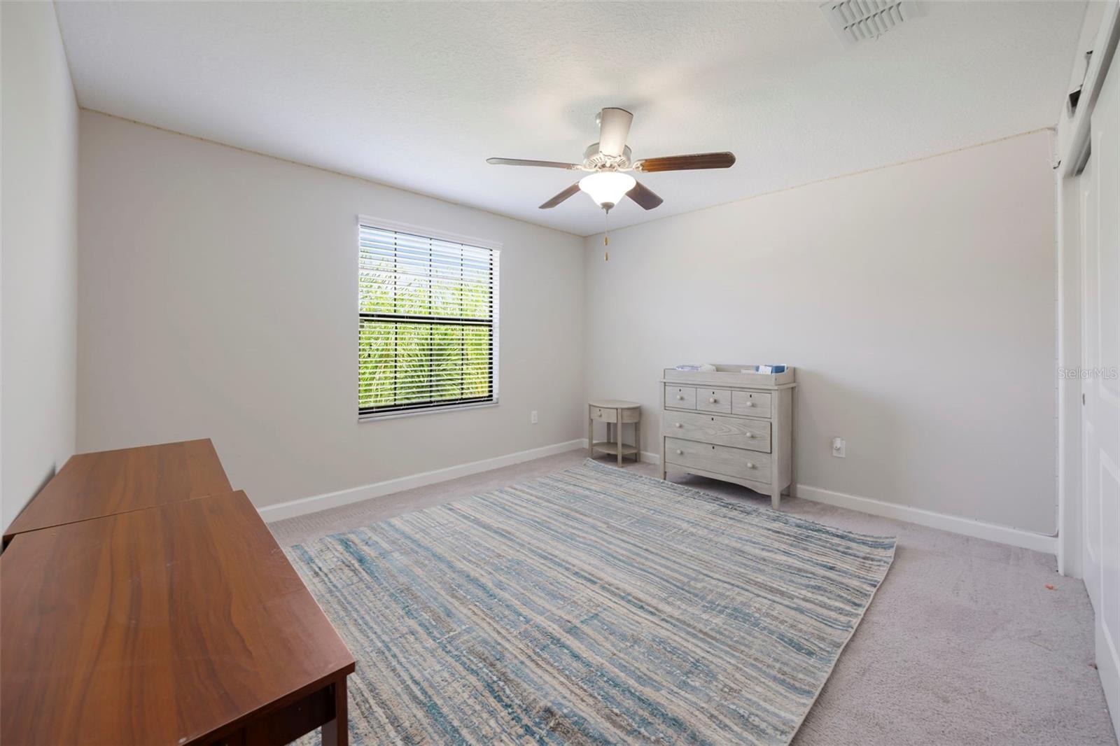 Image 13 of 47 For 5026 Ivory Stone Drive