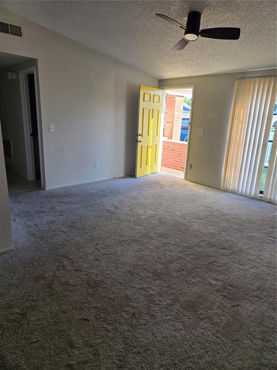 Image 4 of 25 For 9710 Whistler Court