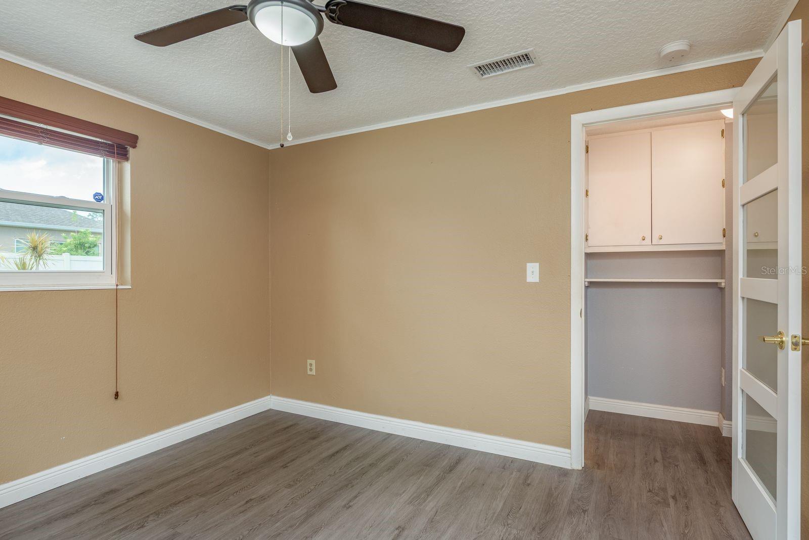 Image 13 of 31 For 3242 Beacon Square Drive