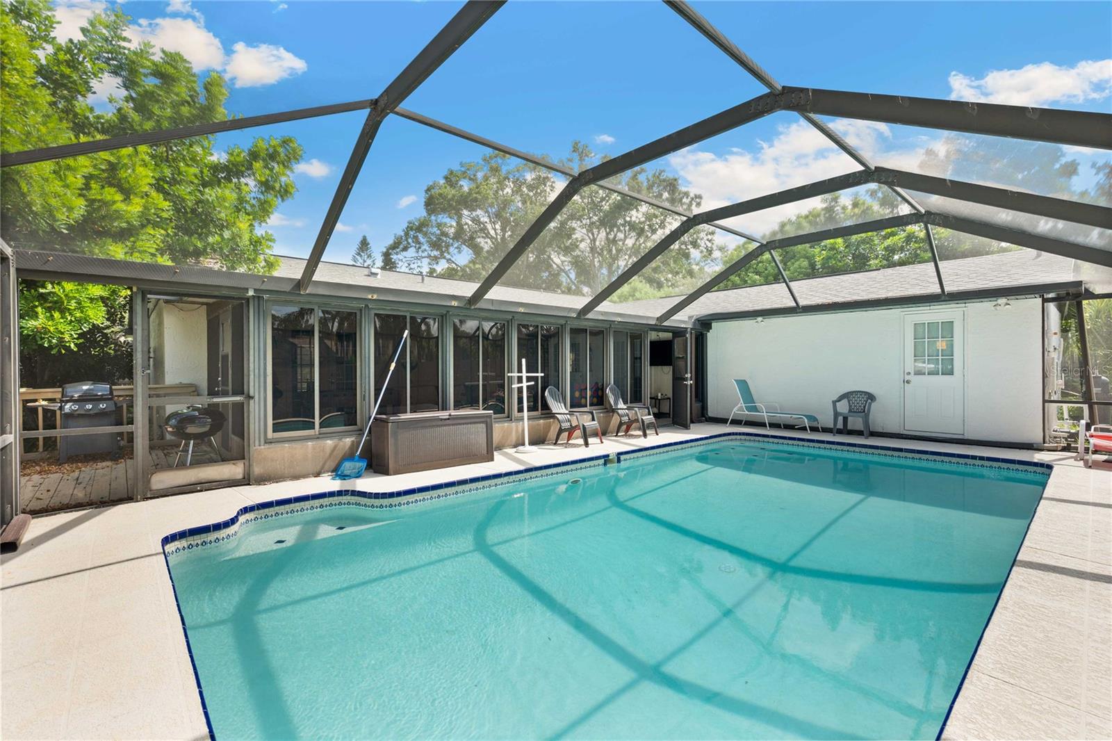 Image 42 of 50 For 1646 Castlewood Lane