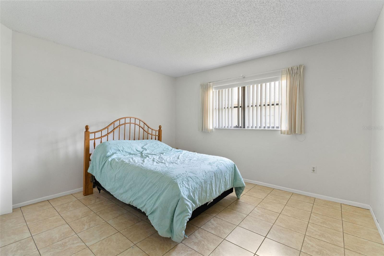 Image 11 of 30 For 10715 Footprint Lane