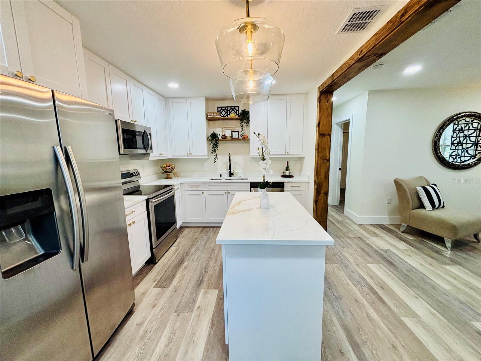 Image 11 of 27 For 6411 34th Street