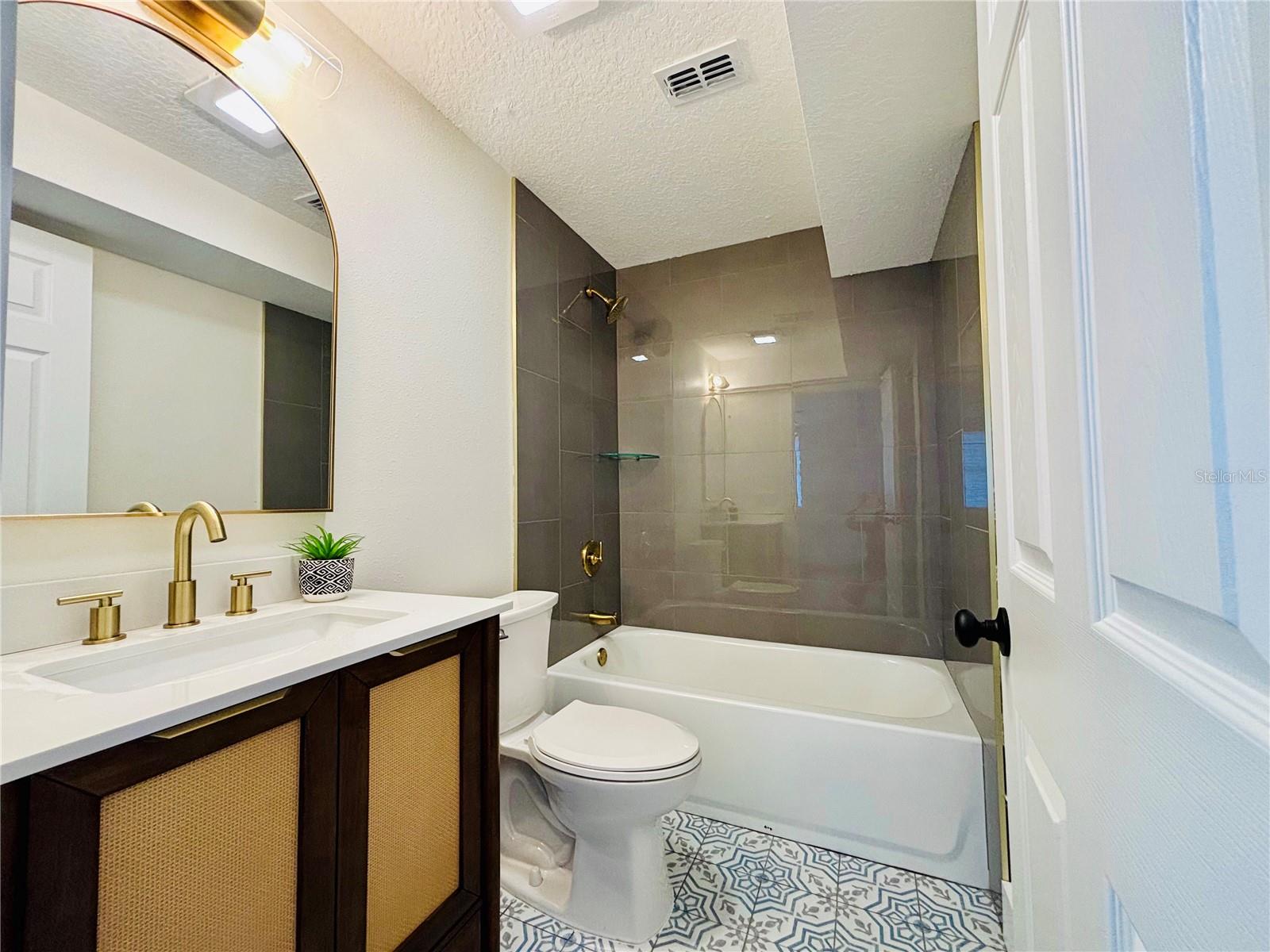 Image 20 of 27 For 6411 34th Street