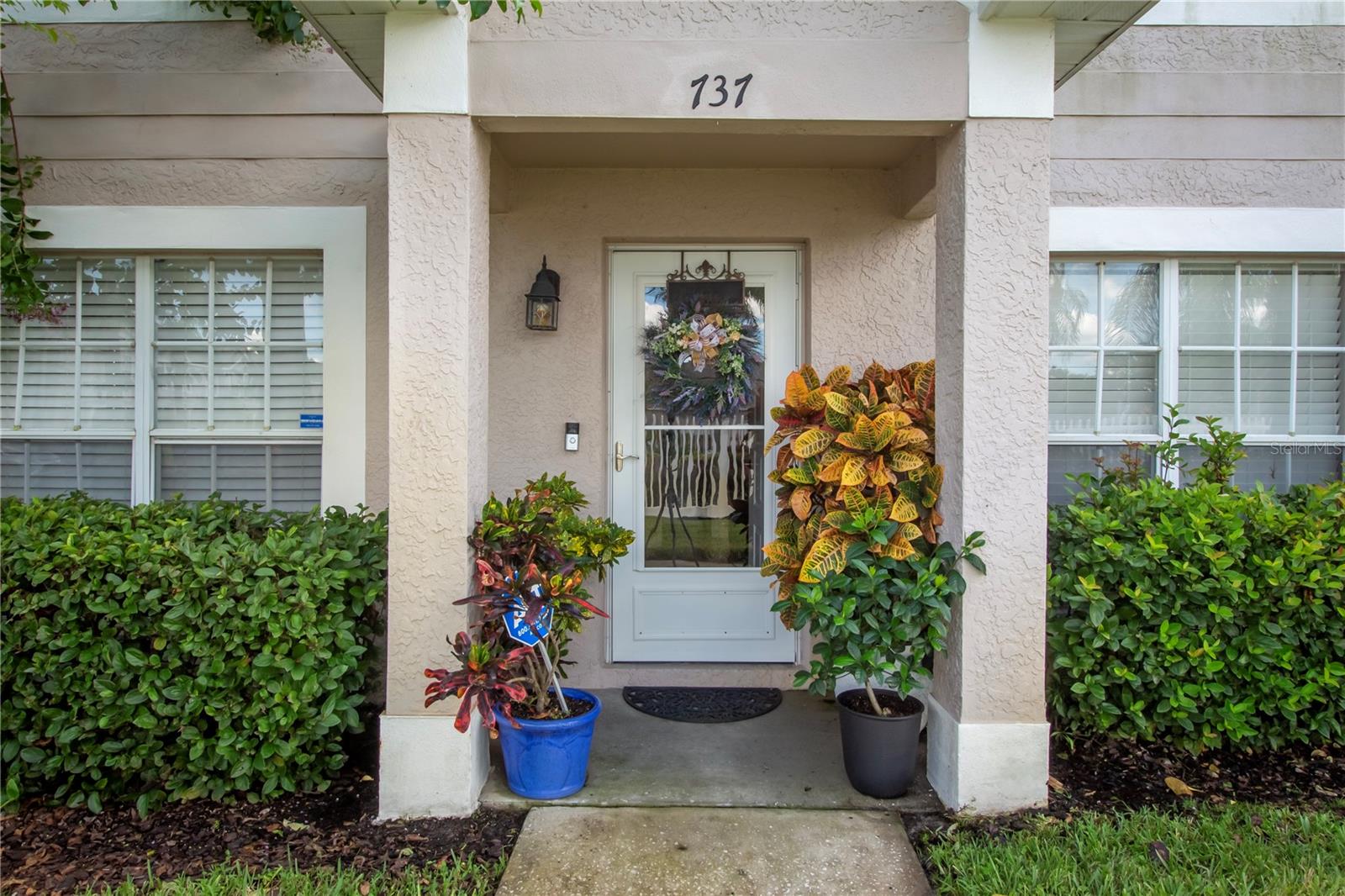 Image 3 of 31 For 737 Kensington Lake Circle