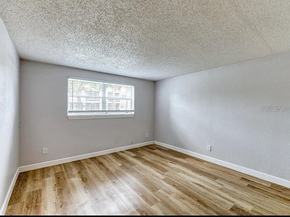 Image 6 of 16 For 9830 Grace Drive 4