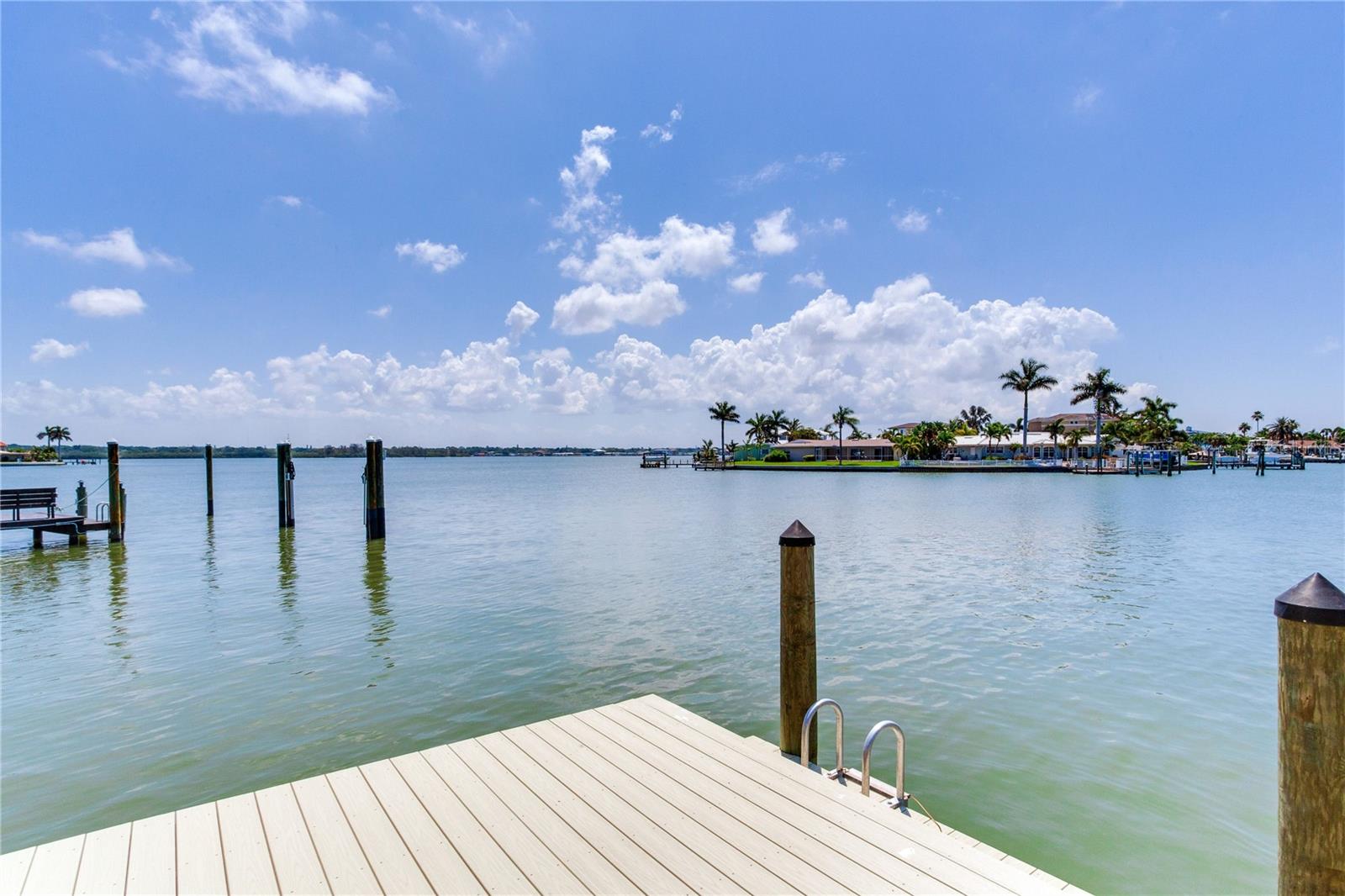 Image 69 of 97 For 17081 Dolphin Drive