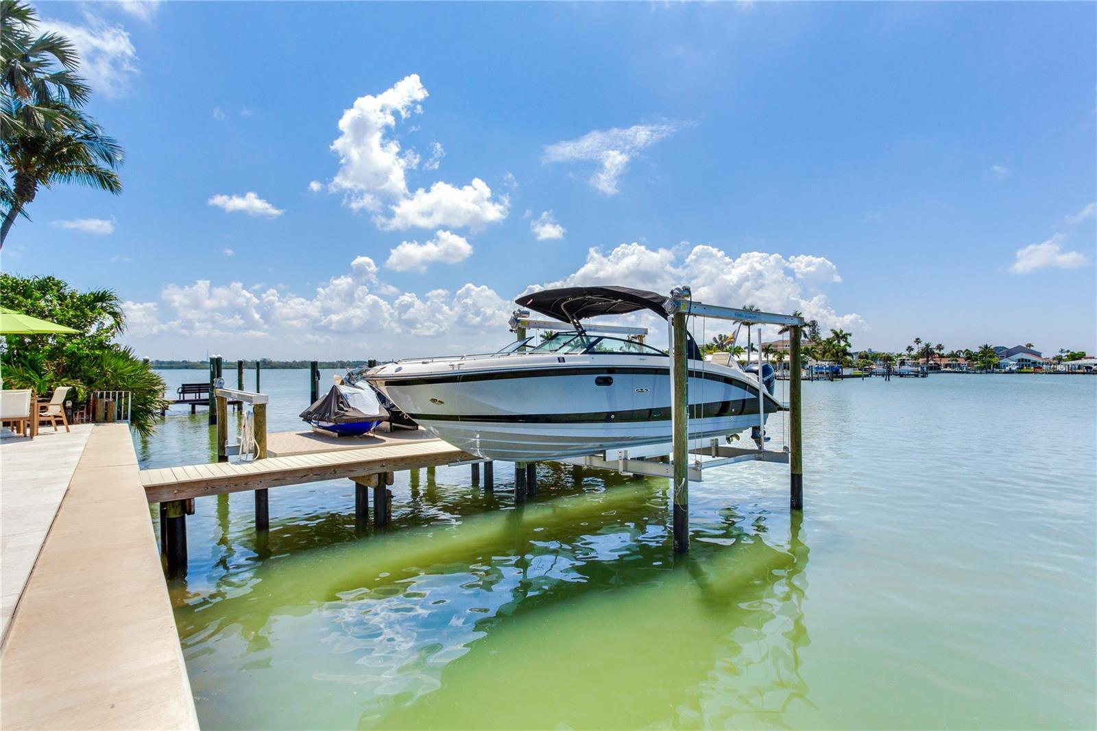 Image 86 of 97 For 17081 Dolphin Drive
