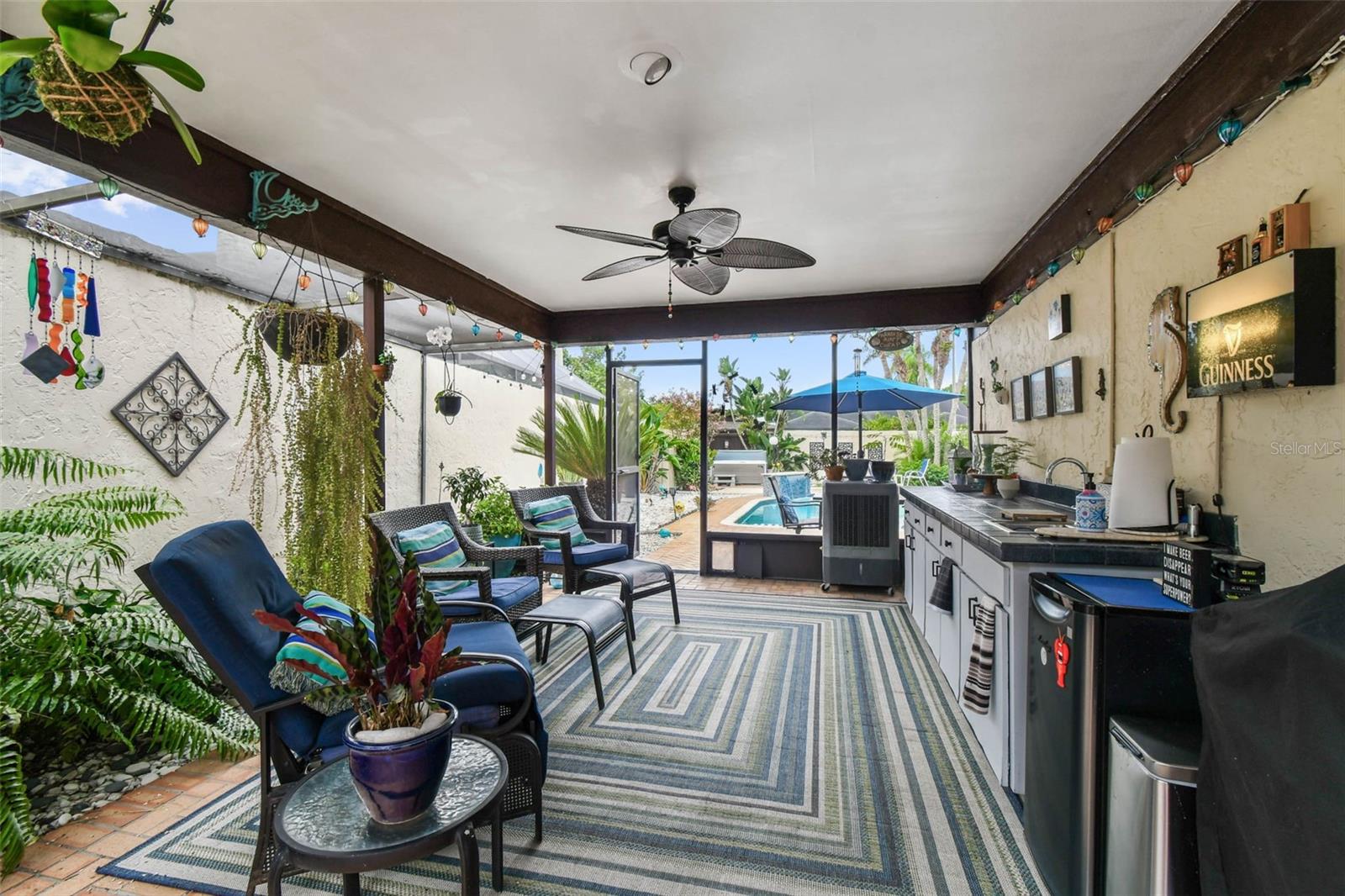 Image 41 of 49 For 5004 Paloma Drive