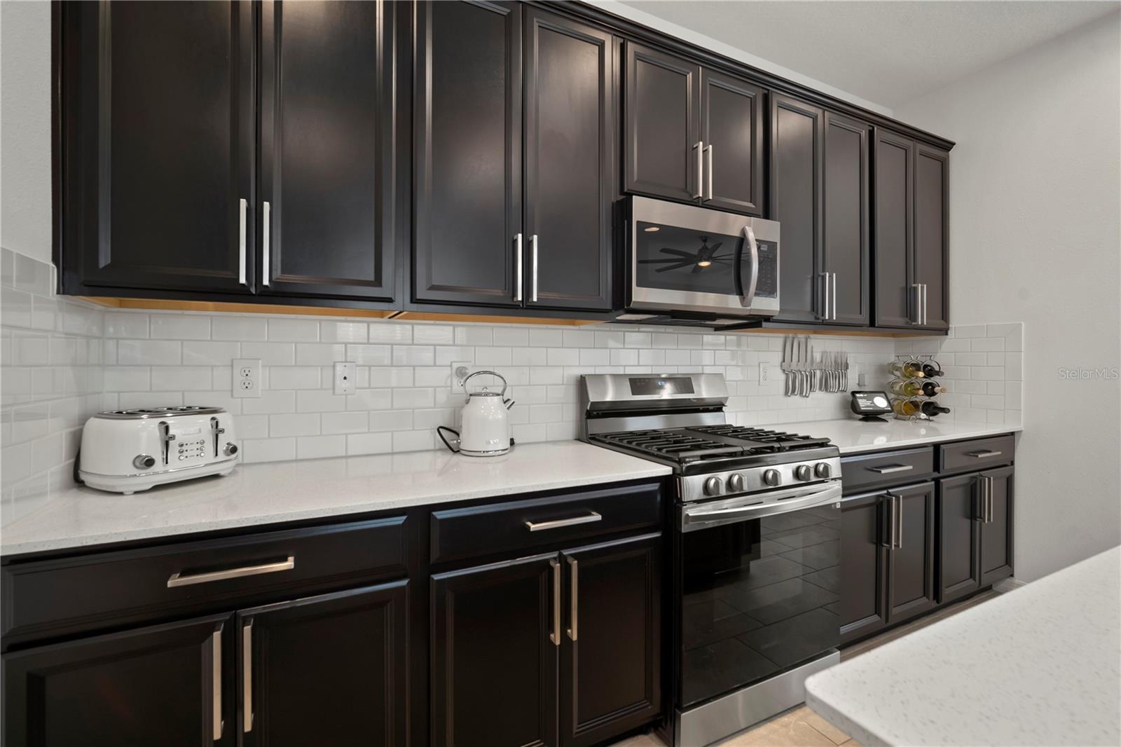 Image 10 of 68 For 6256 Goldcoast Avenue