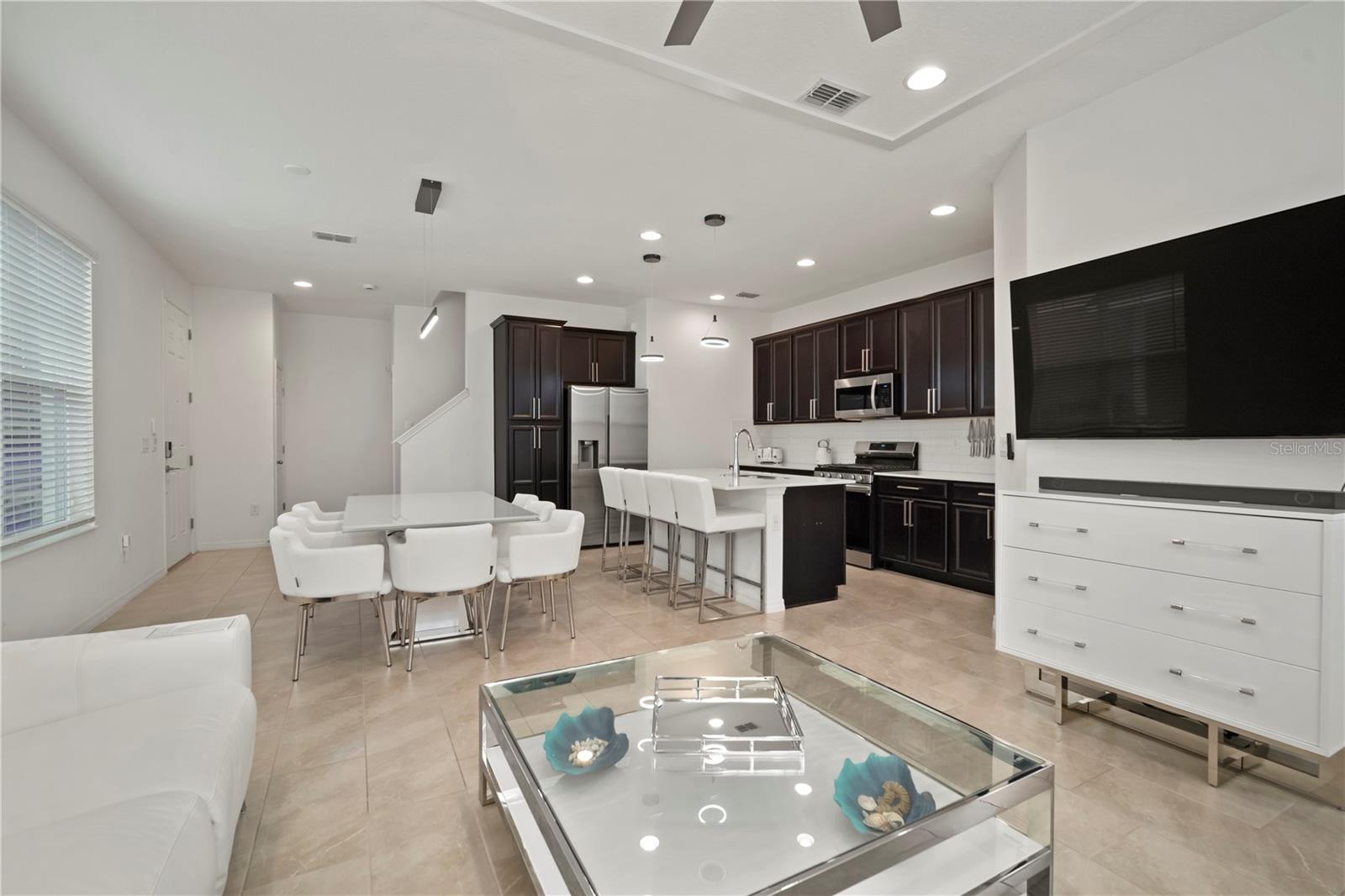 Image 20 of 68 For 6256 Goldcoast Avenue