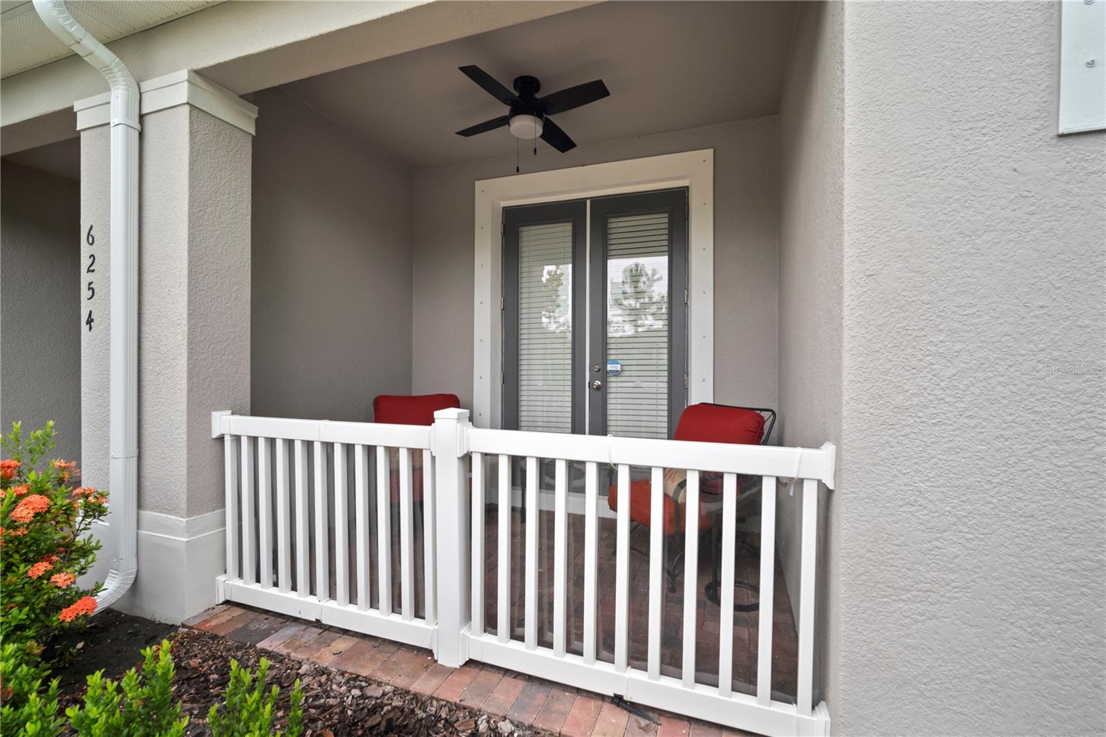 Image 4 of 68 For 6256 Goldcoast Avenue