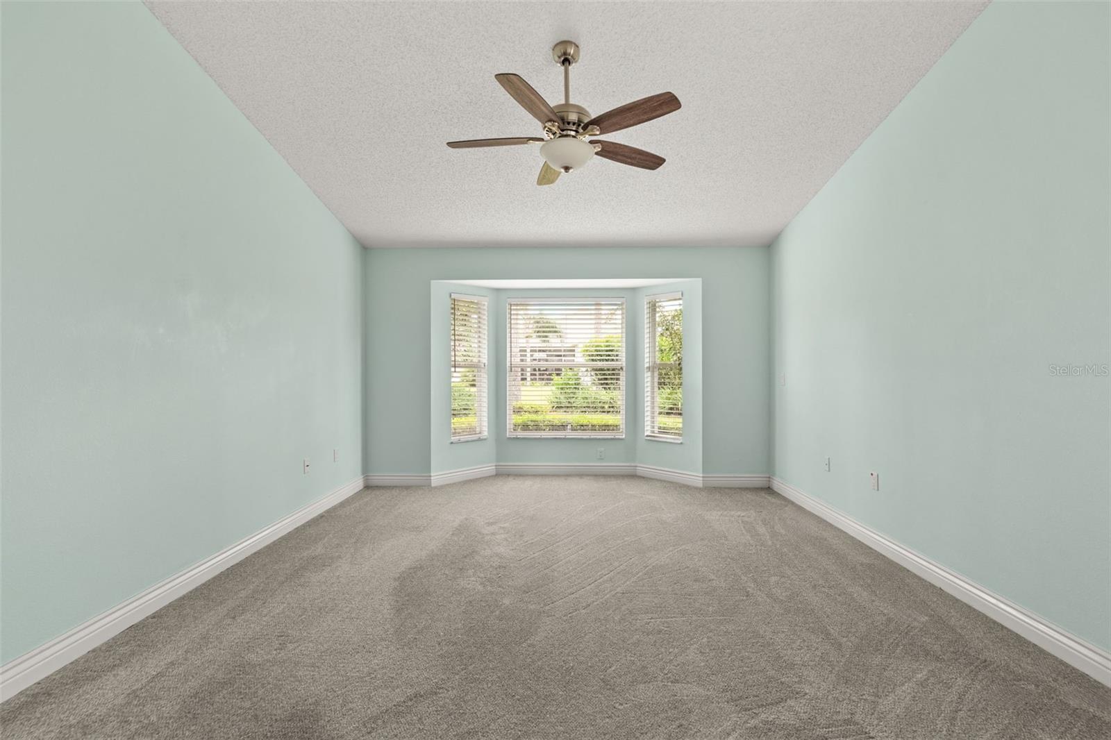 Image 23 of 54 For 18714 Dove Hollow Court
