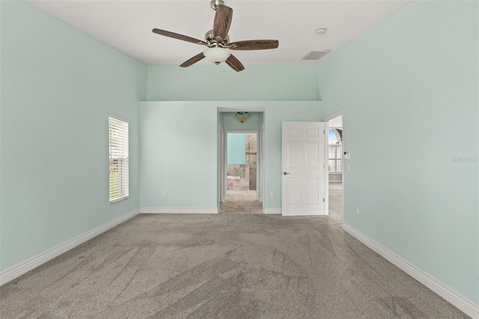 Image 24 of 54 For 18714 Dove Hollow Court