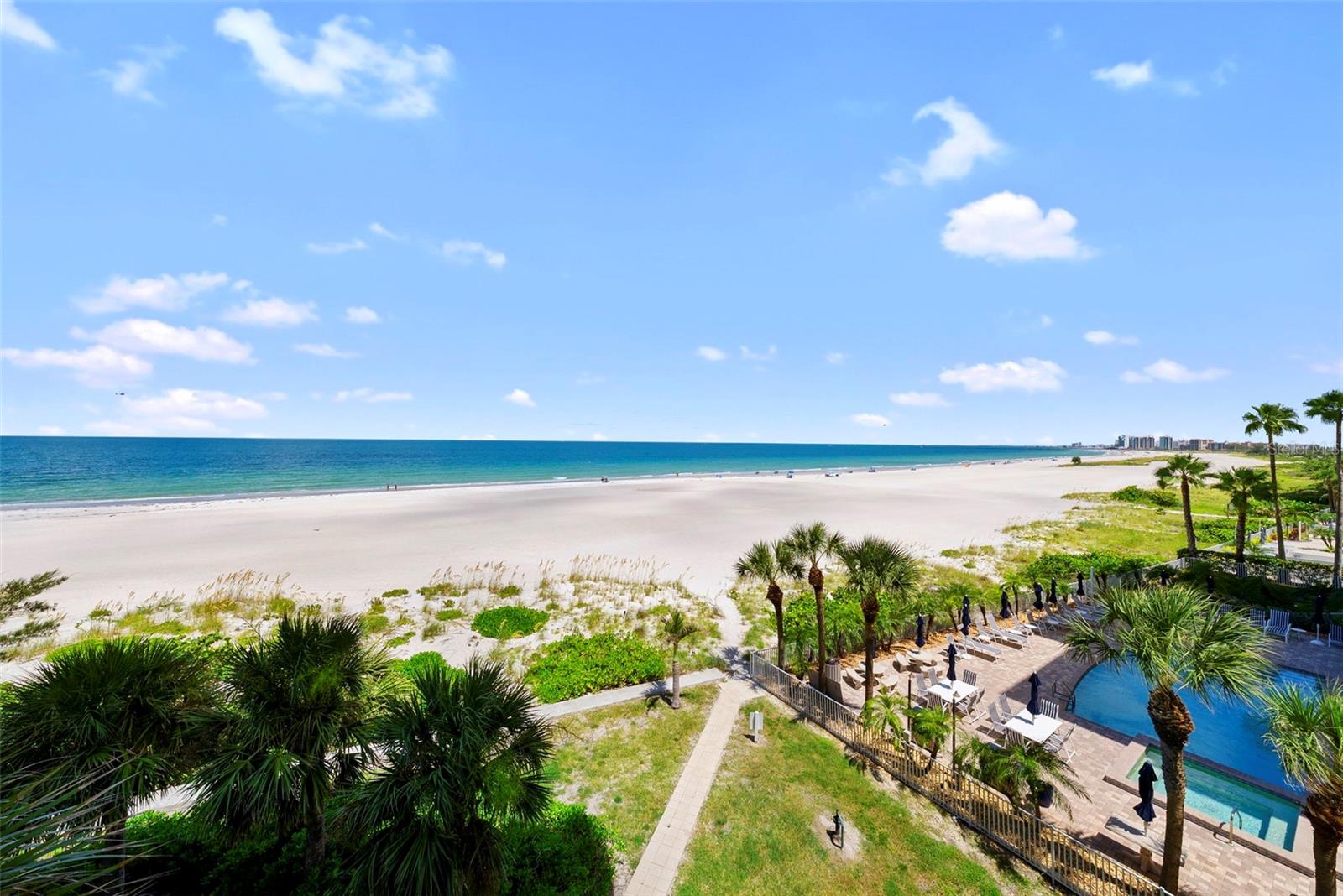 Image 20 of 45 For 1390 Gulf Boulevard 302