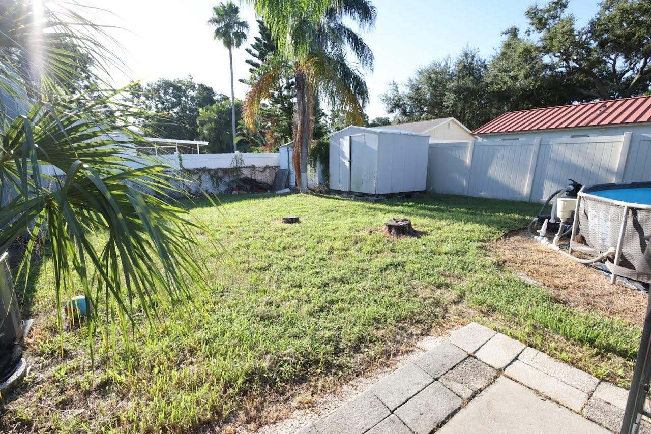 Image 20 of 21 For 6910 Dalkeith Avenue N