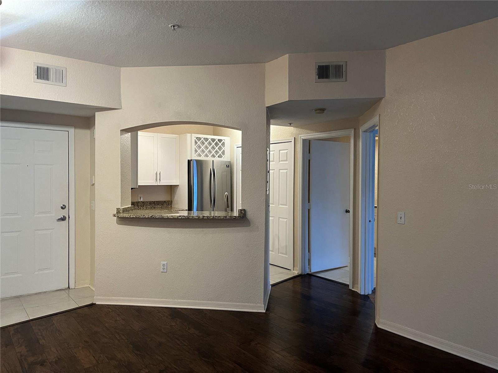 Image 11 of 25 For 14905 Arbor Springs Circle 204