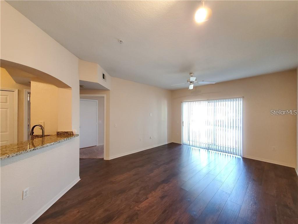 Image 15 of 25 For 14905 Arbor Springs Circle 204