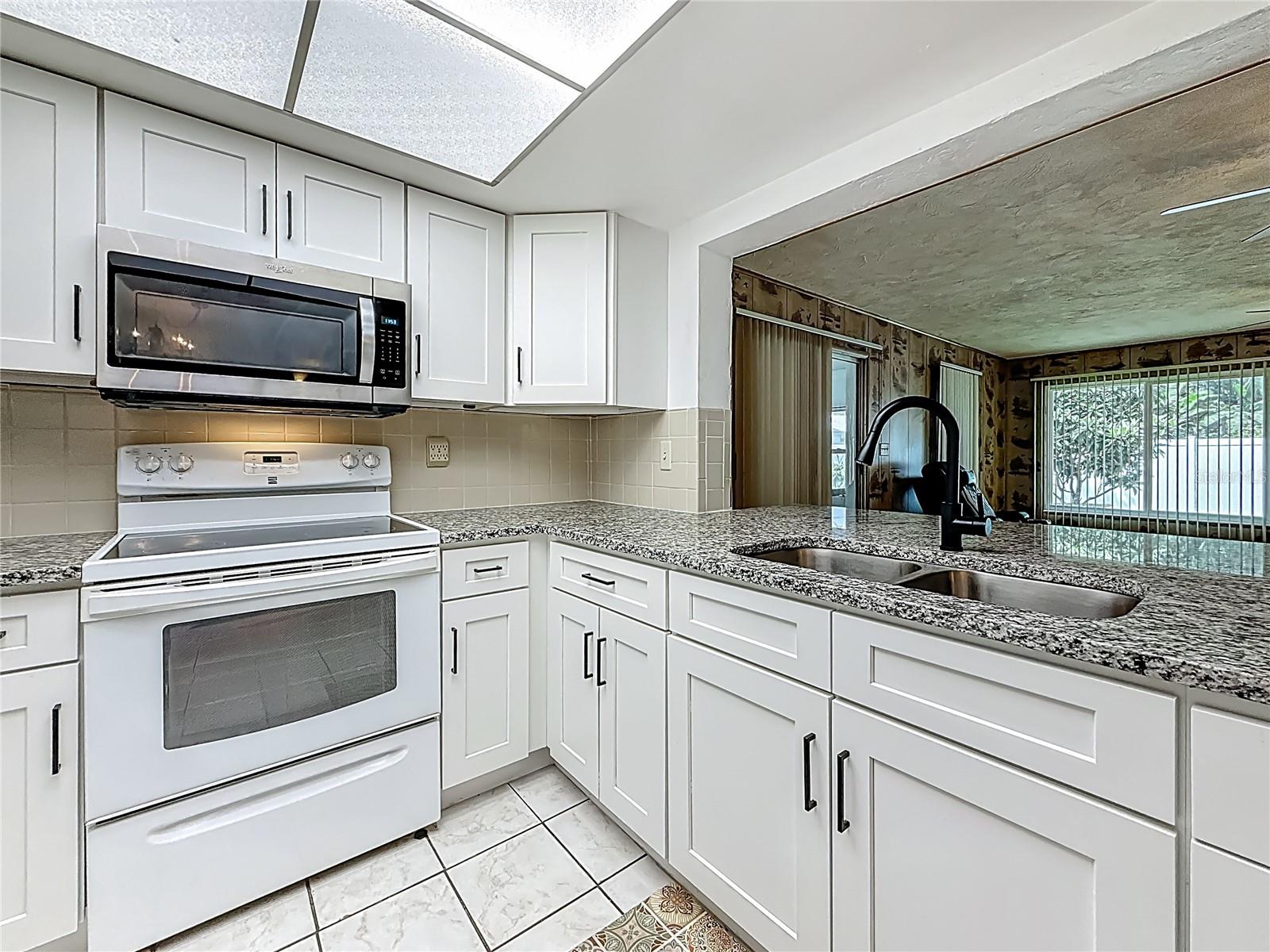 Image 10 of 21 For 7536 18th Way N