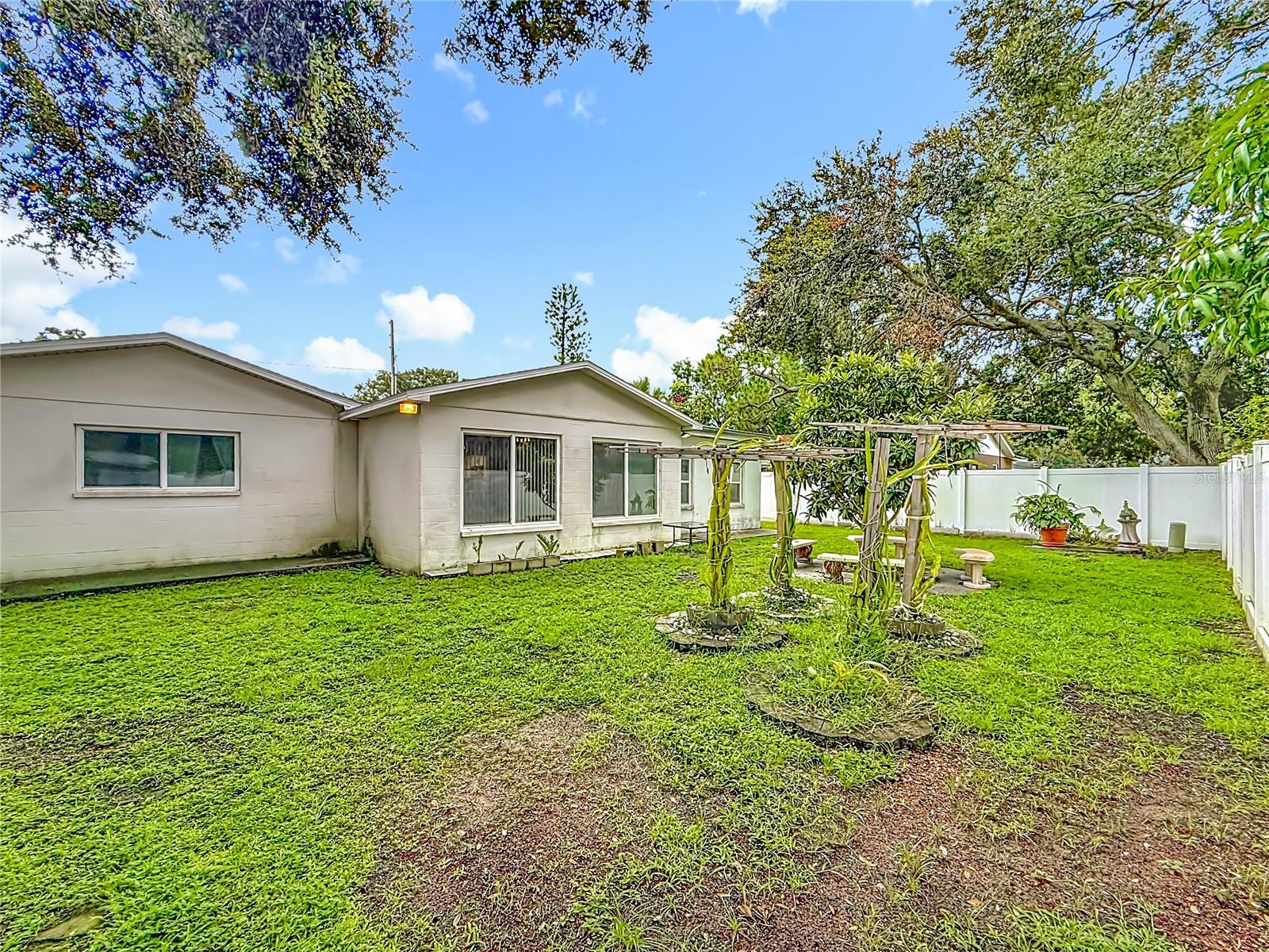 Image 17 of 21 For 7536 18th Way N