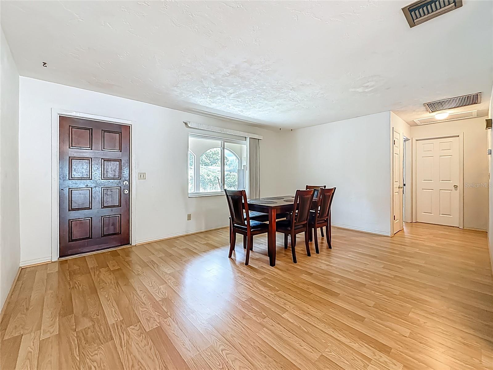 Image 5 of 21 For 7536 18th Way N