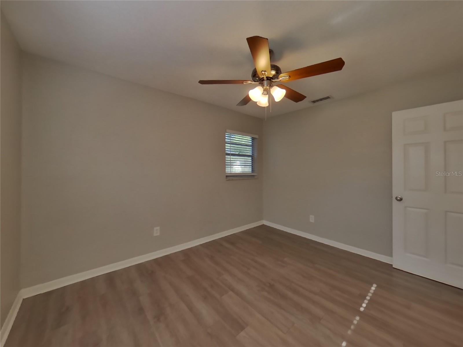 Image 19 of 22 For 1227 Hamilton Avenue