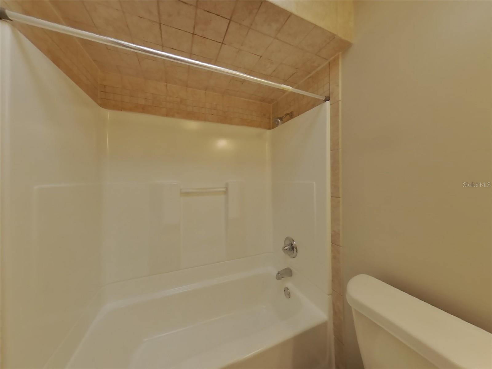 Image 2 of 22 For 1227 Hamilton Avenue