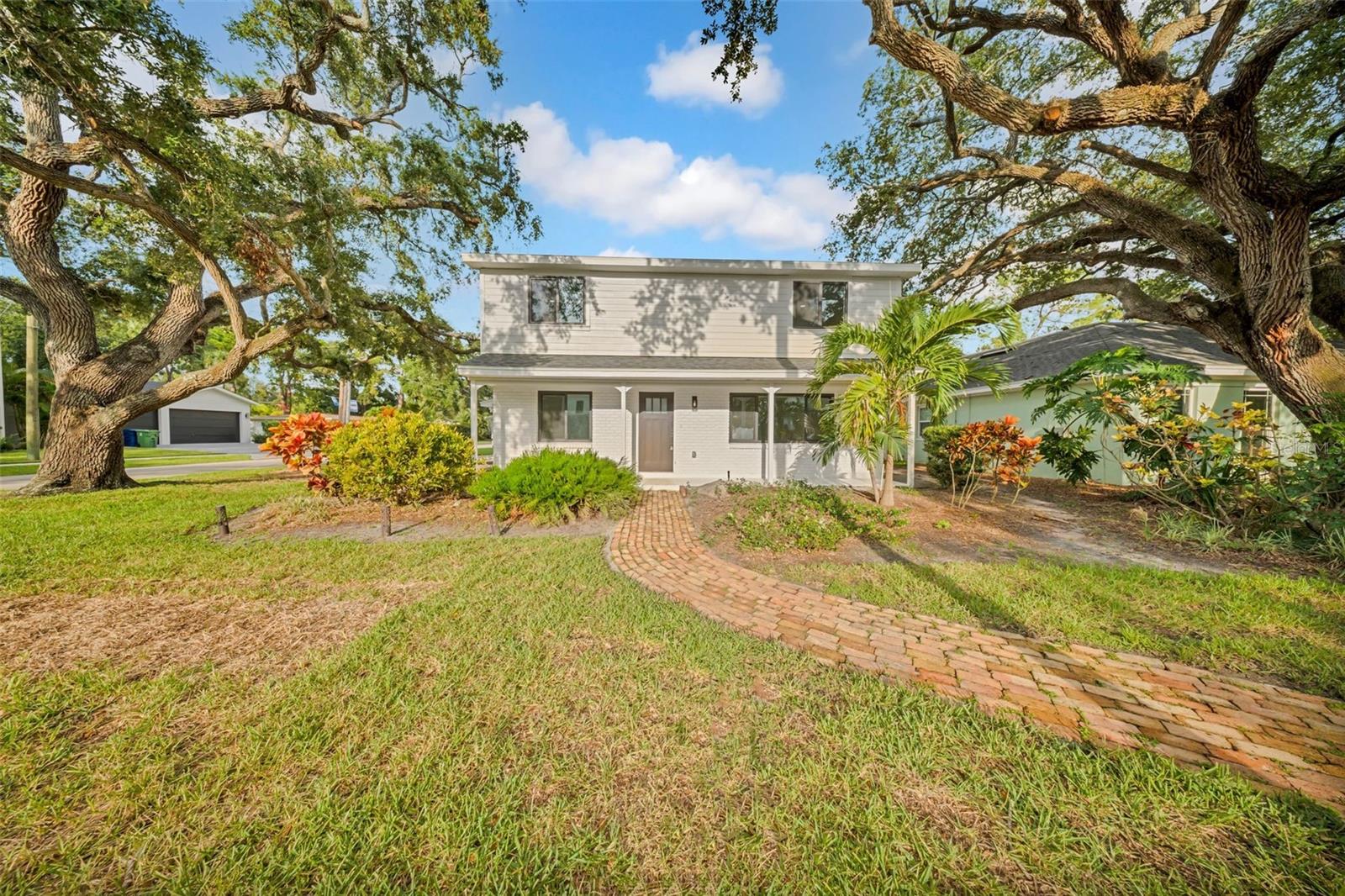 Image 2 of 59 For 2302 Occident Street