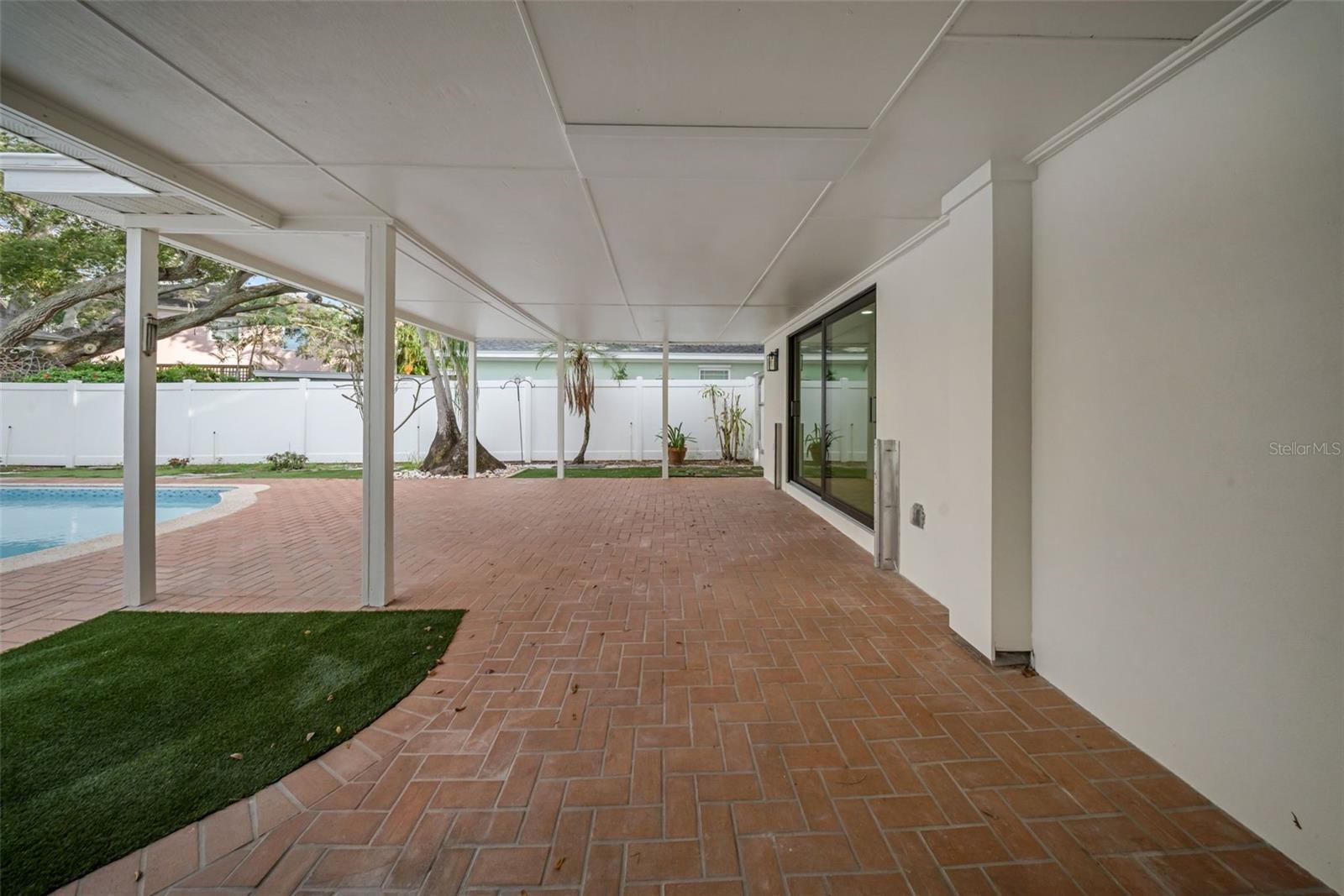 Image 40 of 59 For 2302 Occident Street