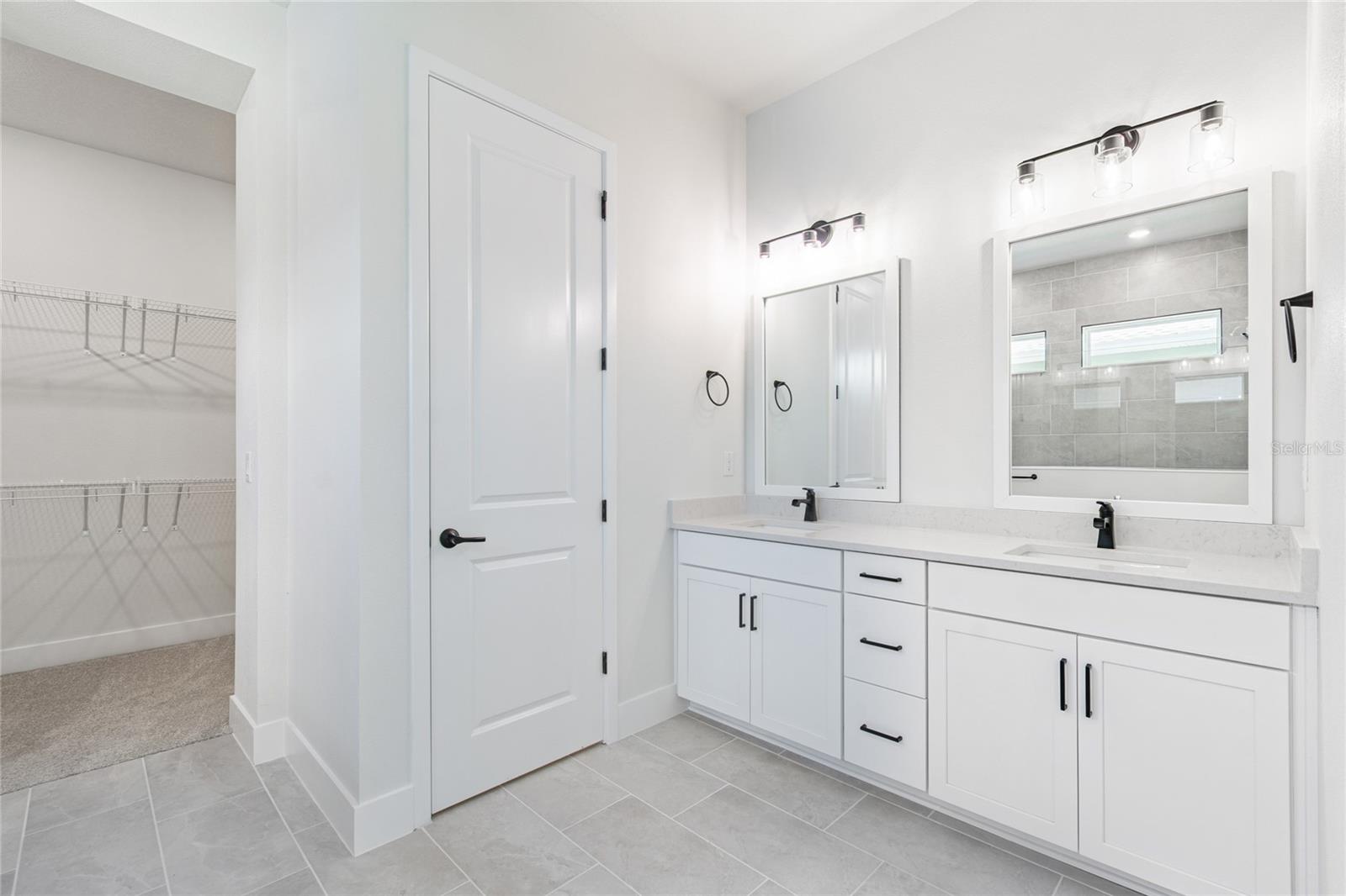 Image 23 of 52 For 31537 Hayman Loop