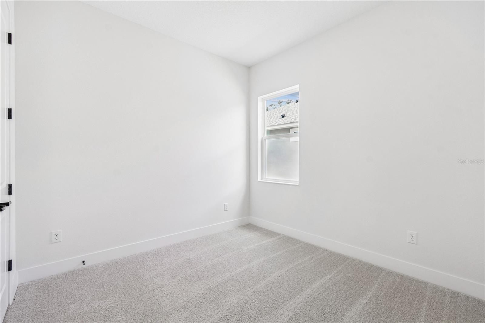 Image 32 of 52 For 31537 Hayman Loop