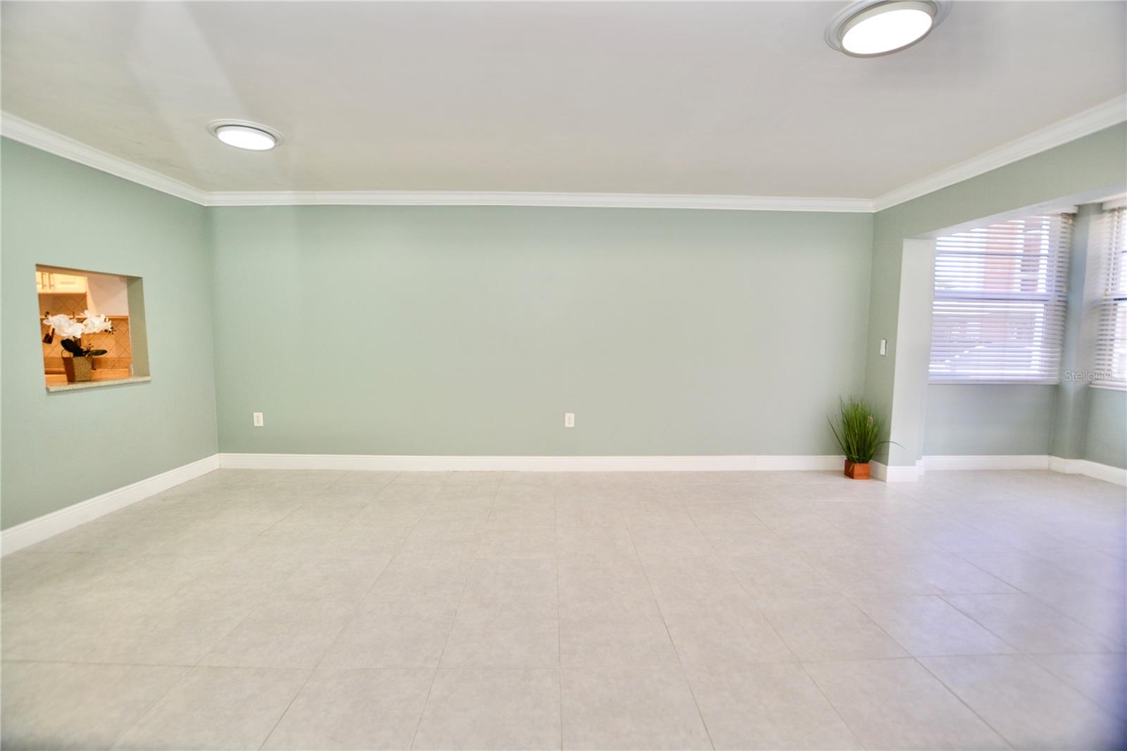Image 11 of 58 For 1900 68th Street N 104