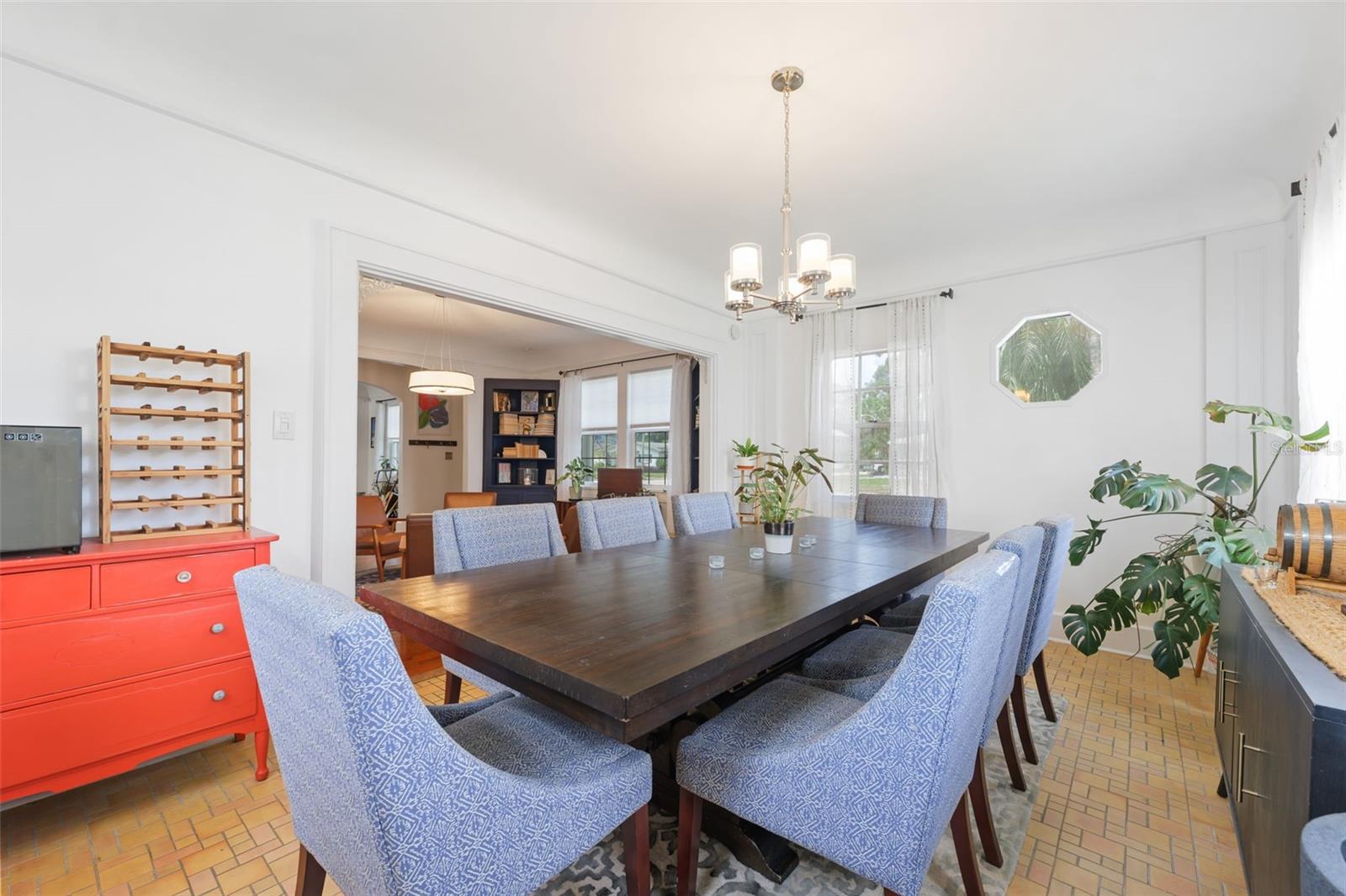 Image 11 of 50 For 4805 16th Street N