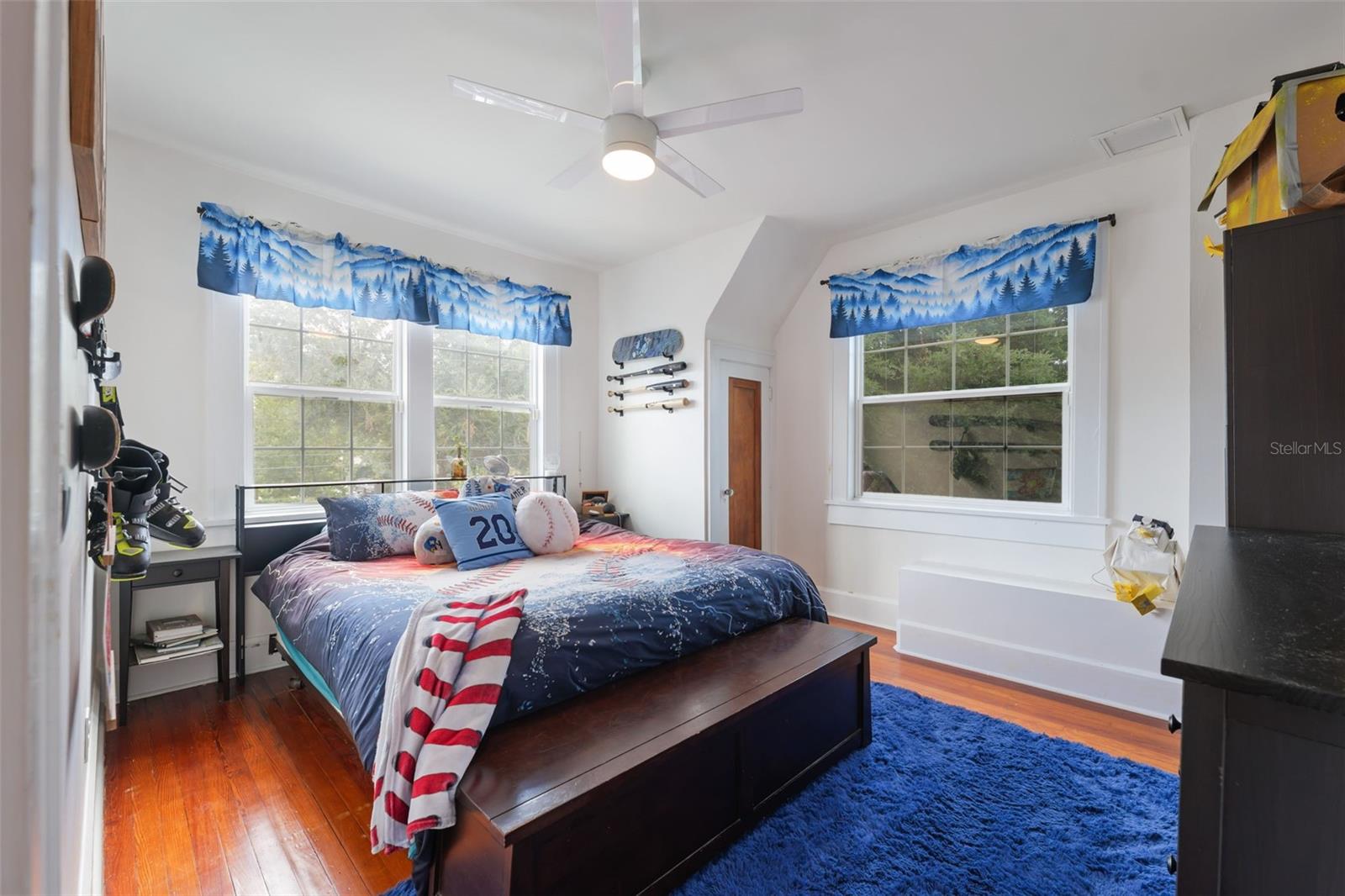 Image 26 of 50 For 4805 16th Street N
