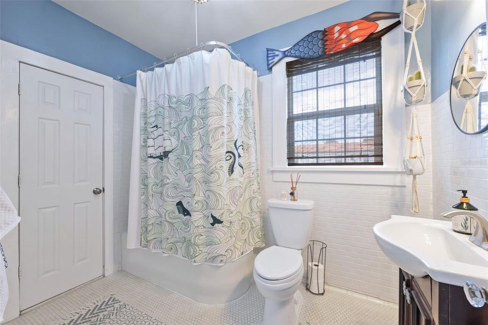 Image 28 of 50 For 4805 16th Street N
