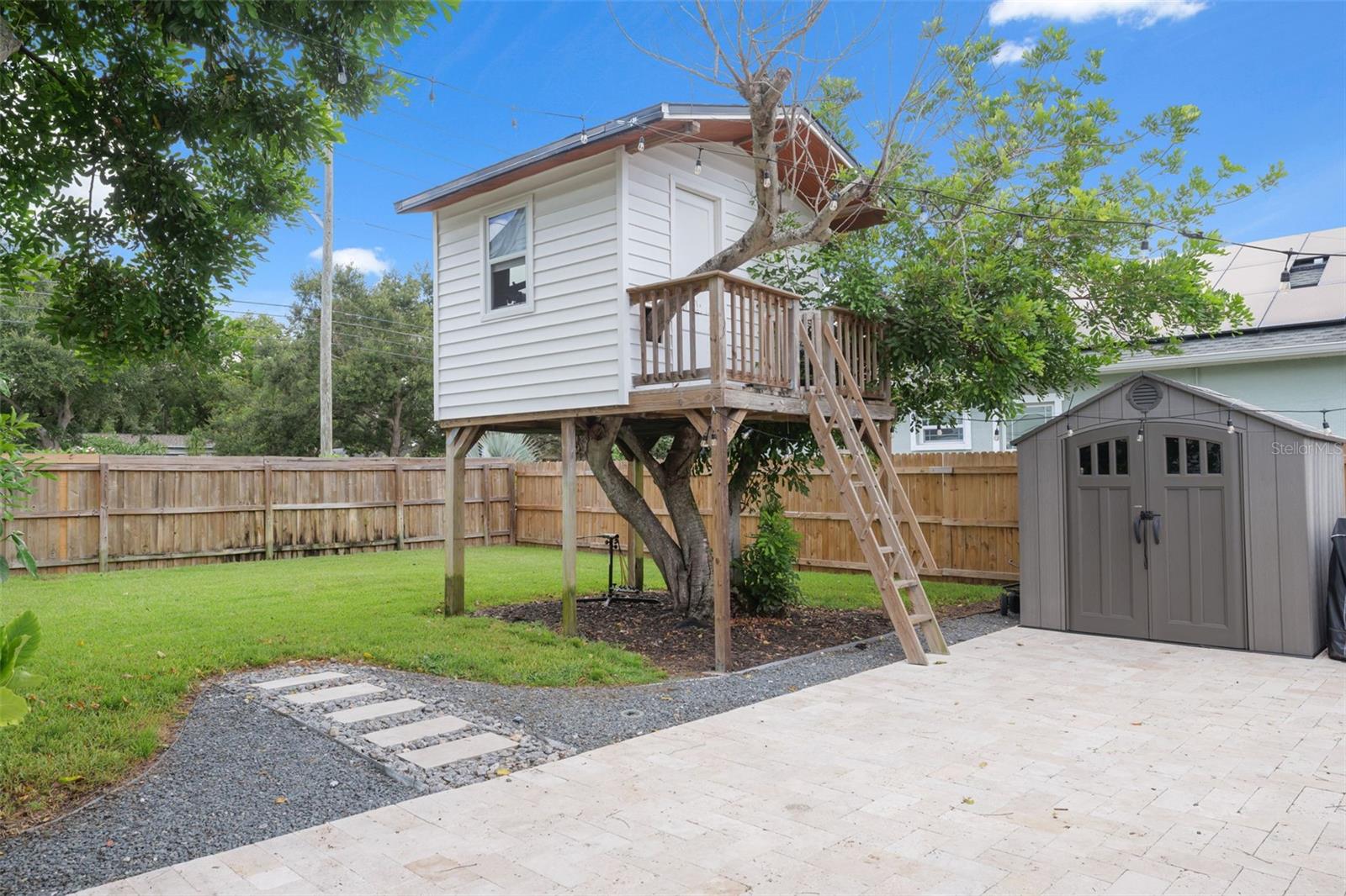 Image 41 of 50 For 4805 16th Street N