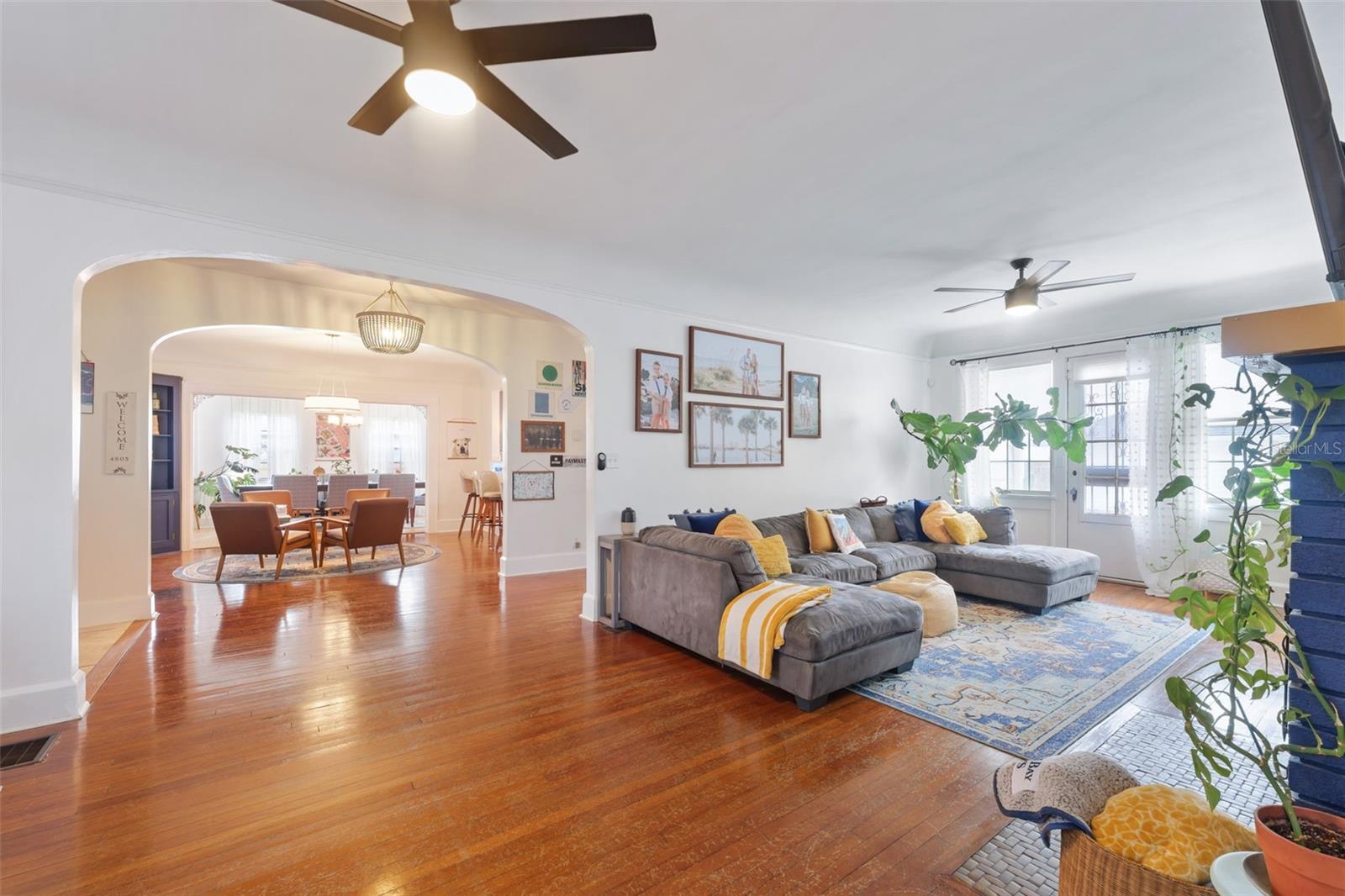 Image 5 of 50 For 4805 16th Street N