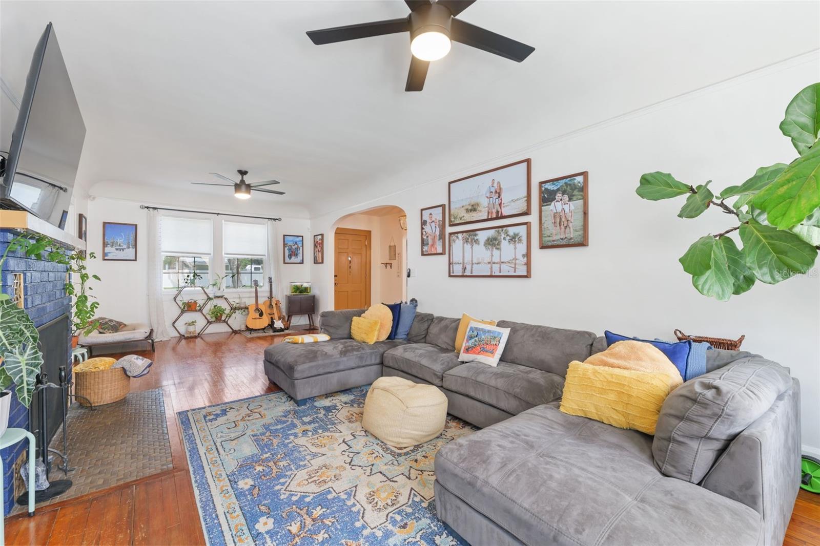 Image 6 of 50 For 4805 16th Street N