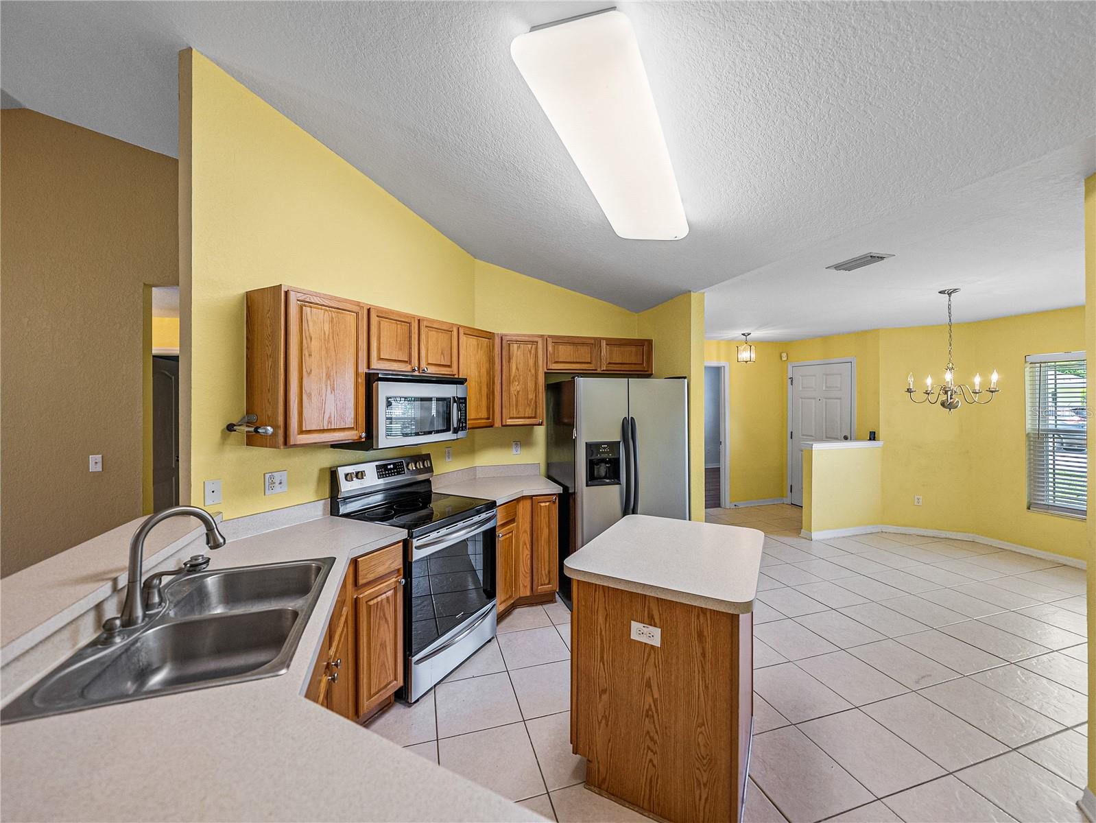 Image 17 of 61 For 3039 Fort Socrum Village Boulevard