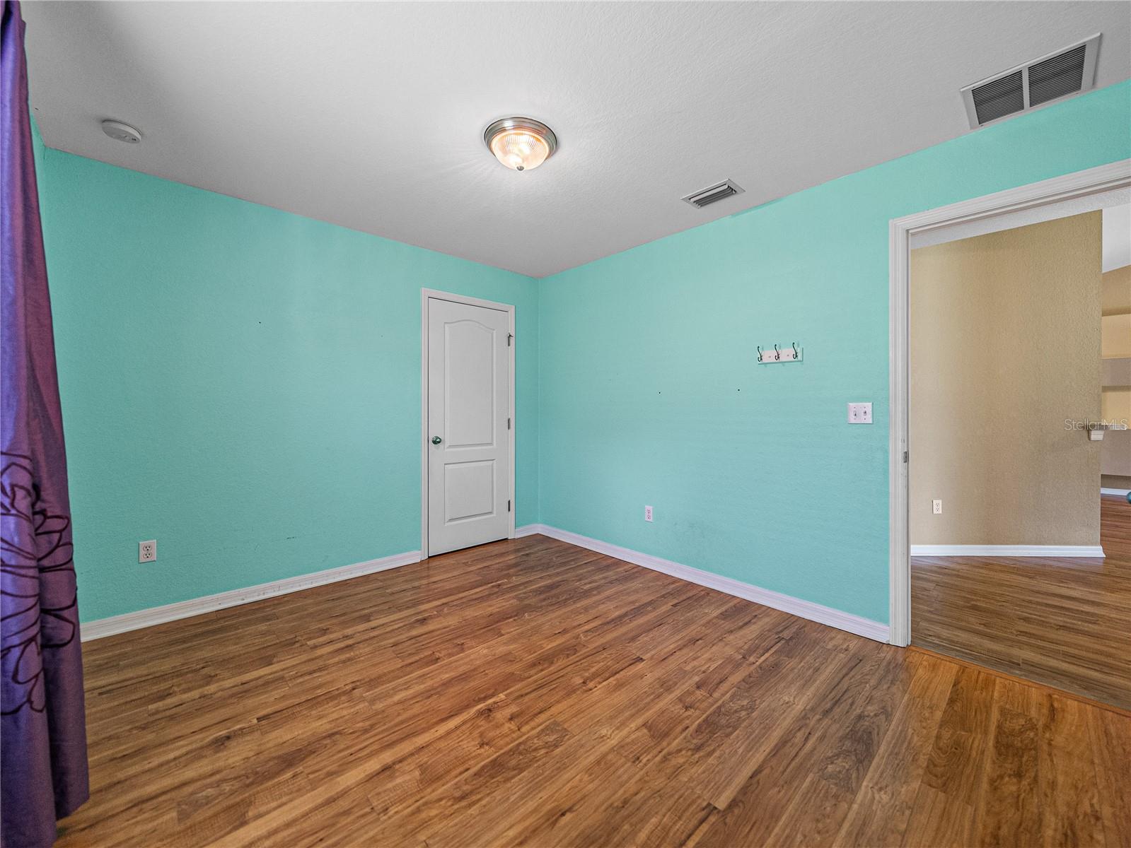 Image 34 of 61 For 3039 Fort Socrum Village Boulevard