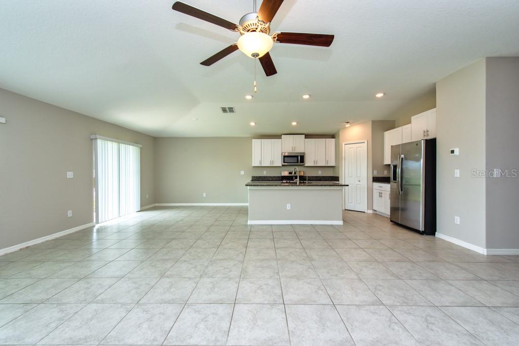 Image 3 of 34 For 10411 Alder Green Drive