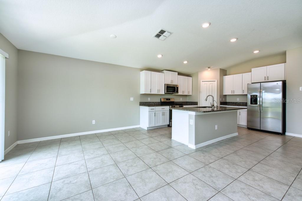 Image 6 of 34 For 10411 Alder Green Drive