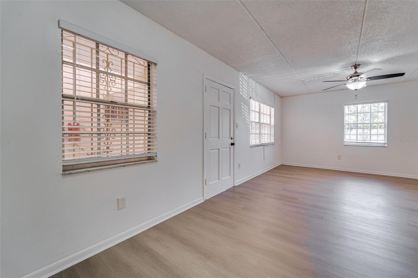 Image 3 of 26 For 4708 Christa Court 301
