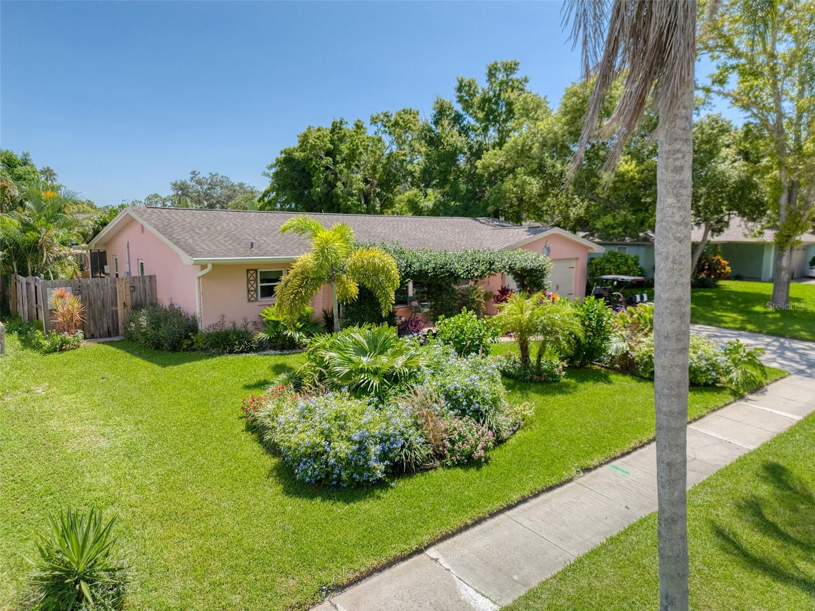 Details for 1725 Hitching Post Lane, DUNEDIN, FL 34698